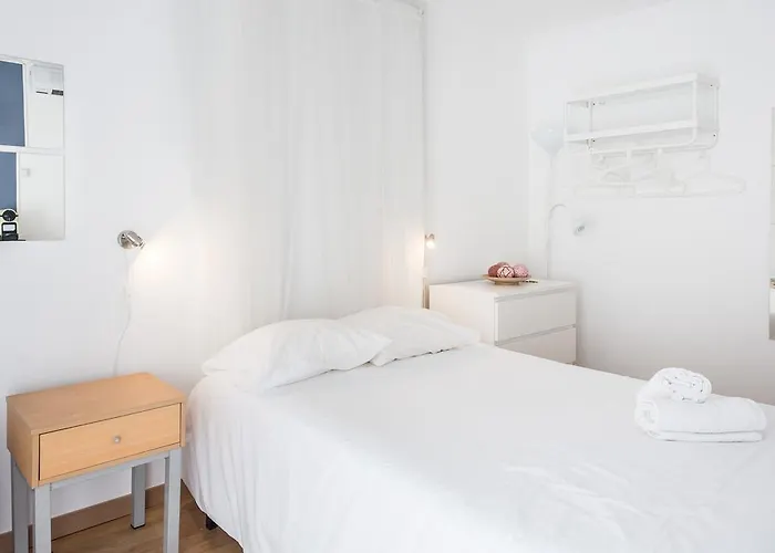 Bica Apartments 招待所