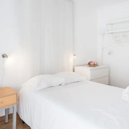 Bica Mini Hostel Guest house