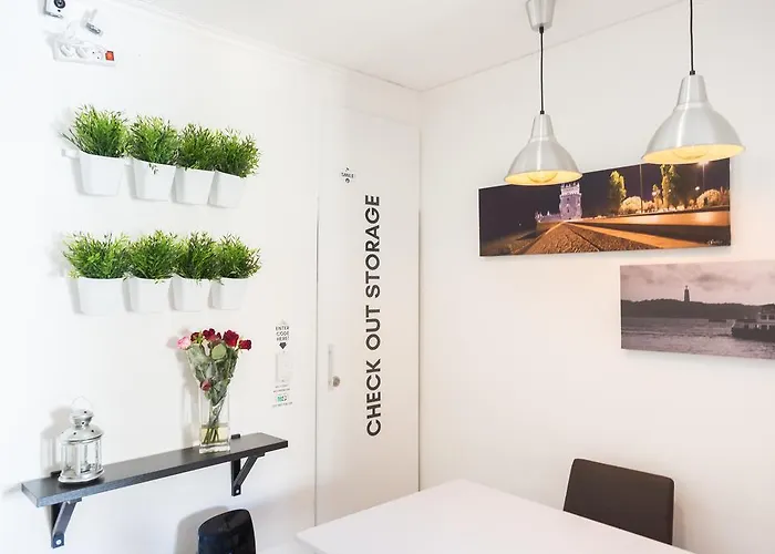 Bica Apartments بيت ضيافة